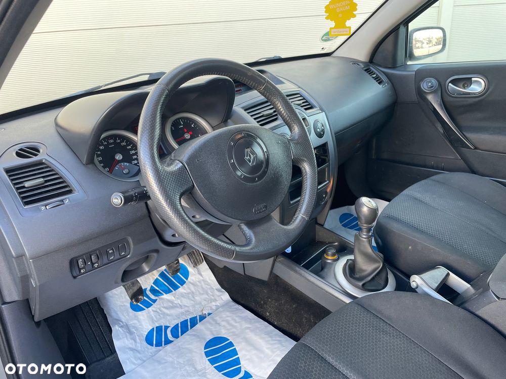 Renault Megane - 13
