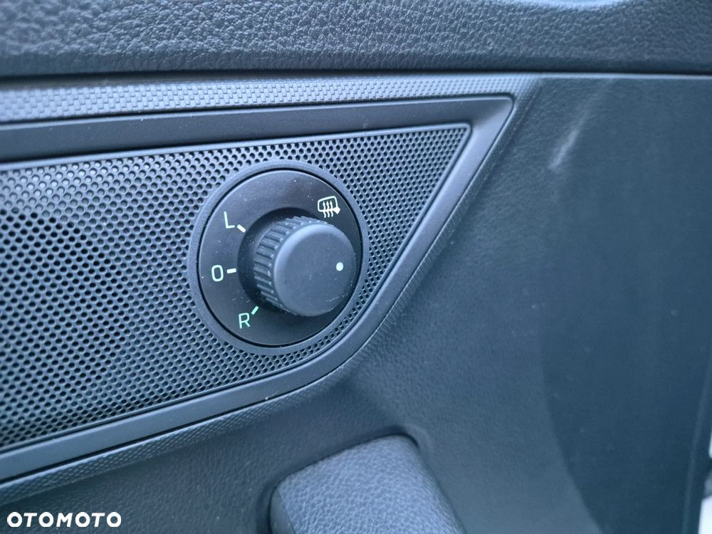 Skoda Fabia 1.0 Ambition - 17