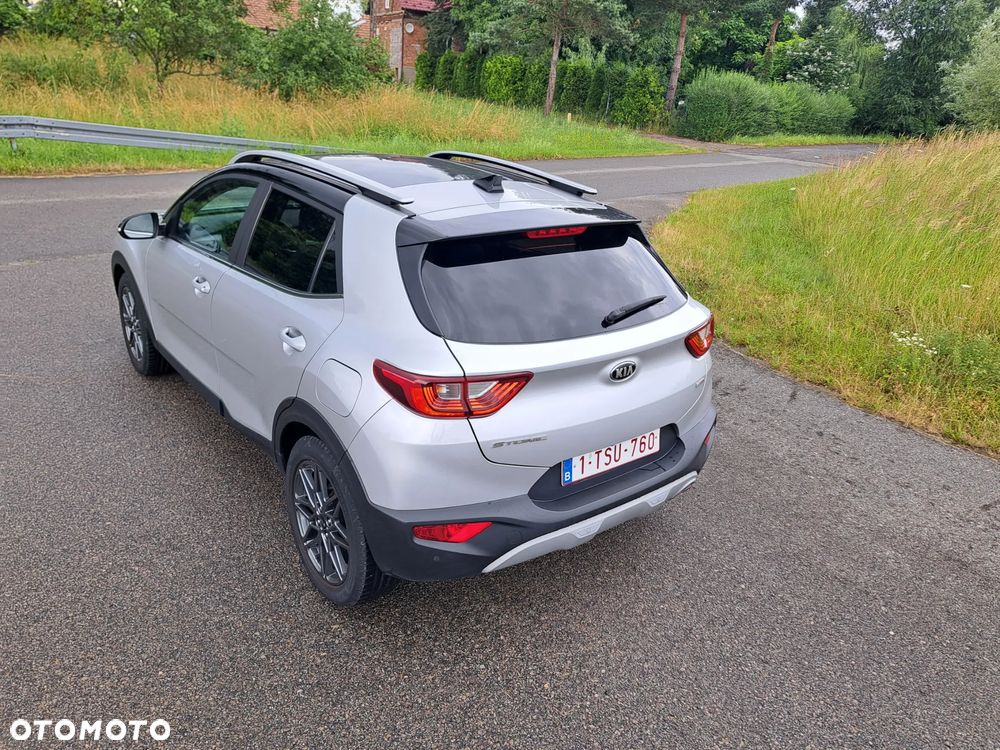 Kia Stonic 1.0 T-GDI MHEV L Business Line - 9