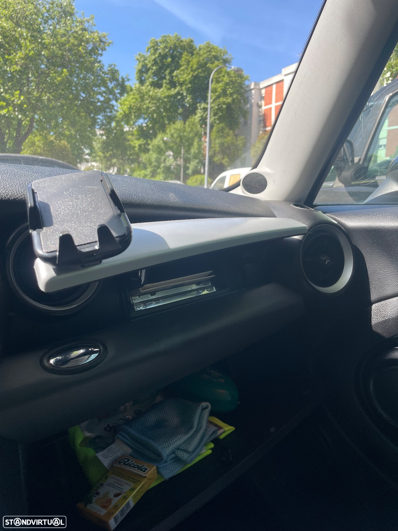 MINI 3 Portas One 1.4 - 12
