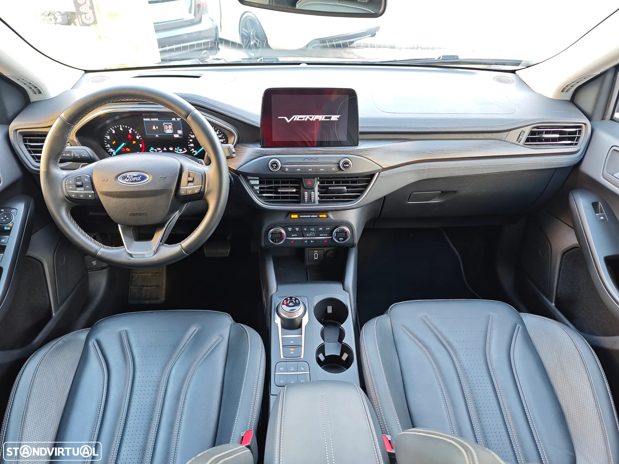 Ford Focus 1.5 EcoBoost Vignale Aut. - 33