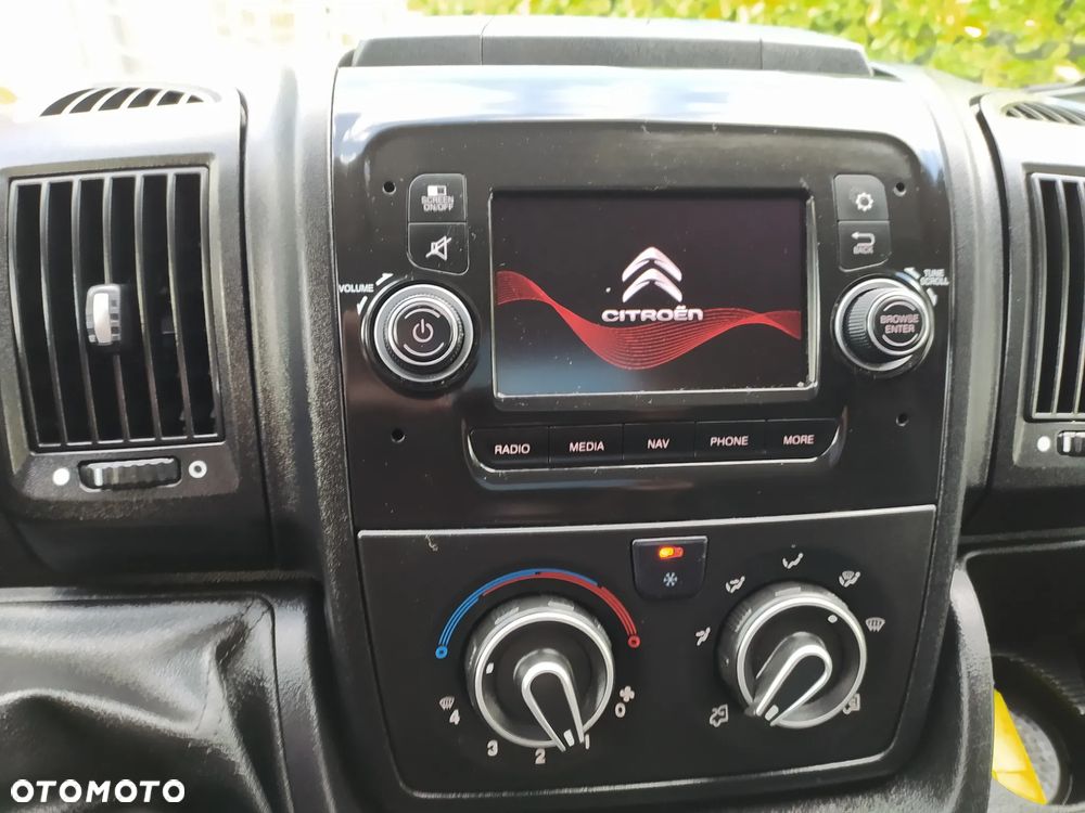 Citroën JUMPER 2021 MAŁY PRZEBIEG BOGATE WYPOSAŻENIE GWARANCJA MECHANICZNA 1-ROK F - VAT 23% - 20