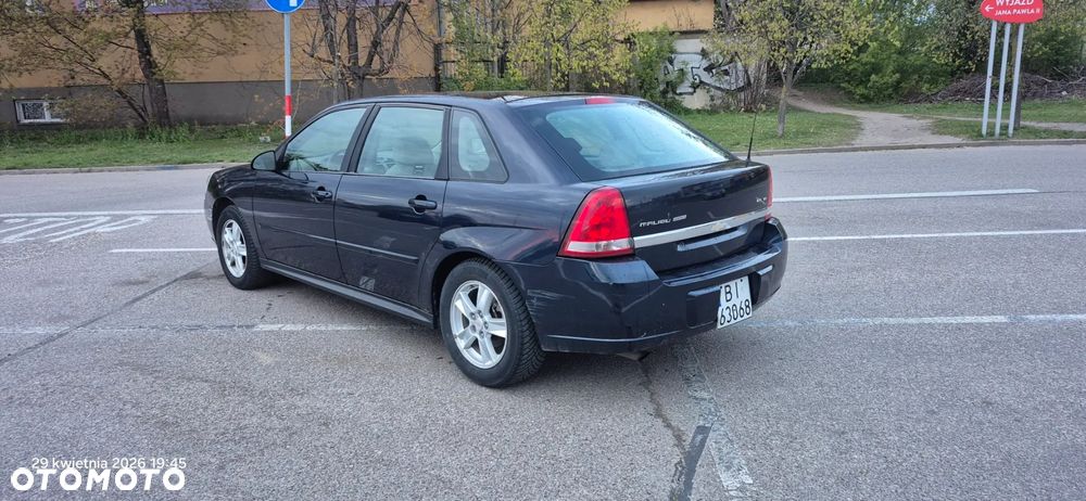 Chevrolet Malibu - 4