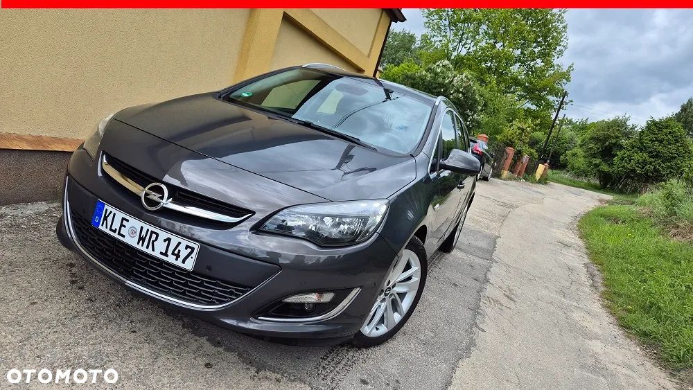 Opel Astra 1.4 Turbo Sport - 1