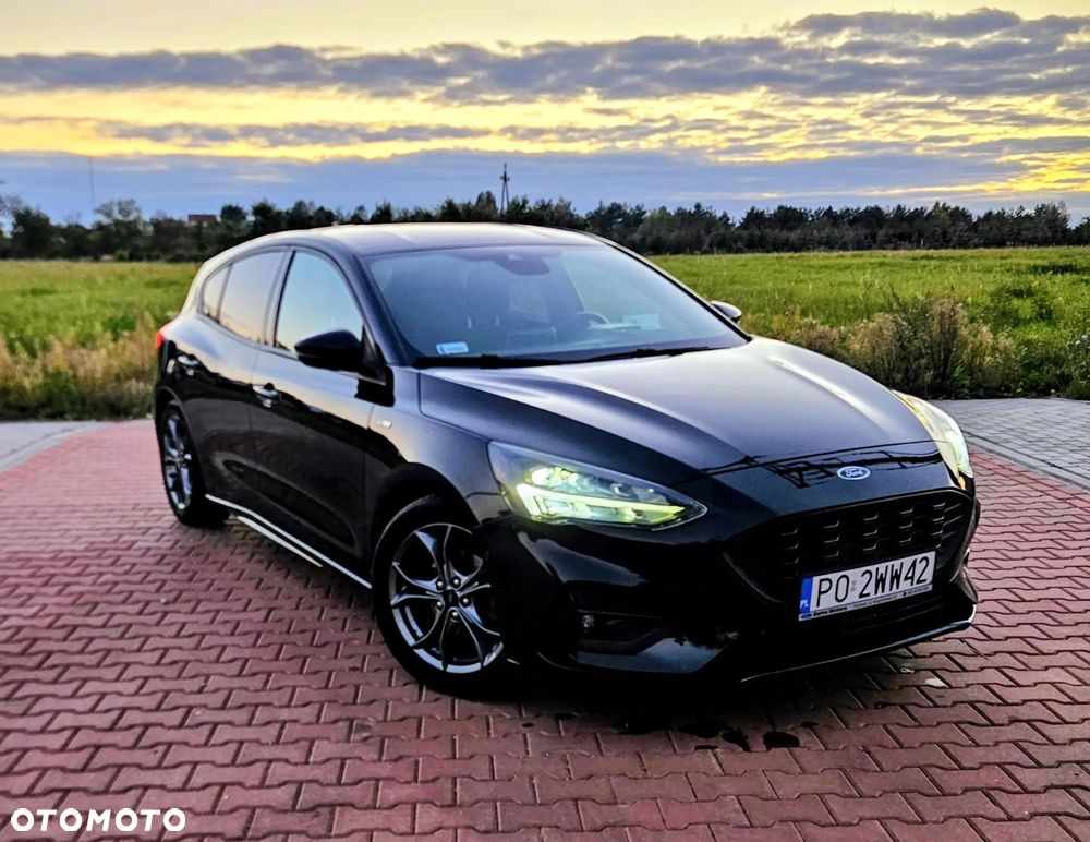 Ford Focus 1.0 EcoBoost ST-Line Red ASS - 1