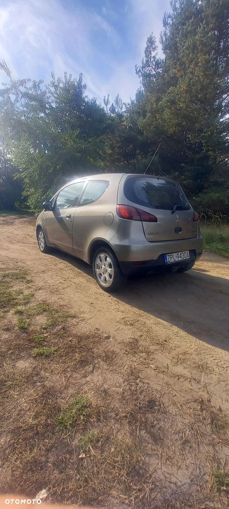 Mitsubishi Colt - 7