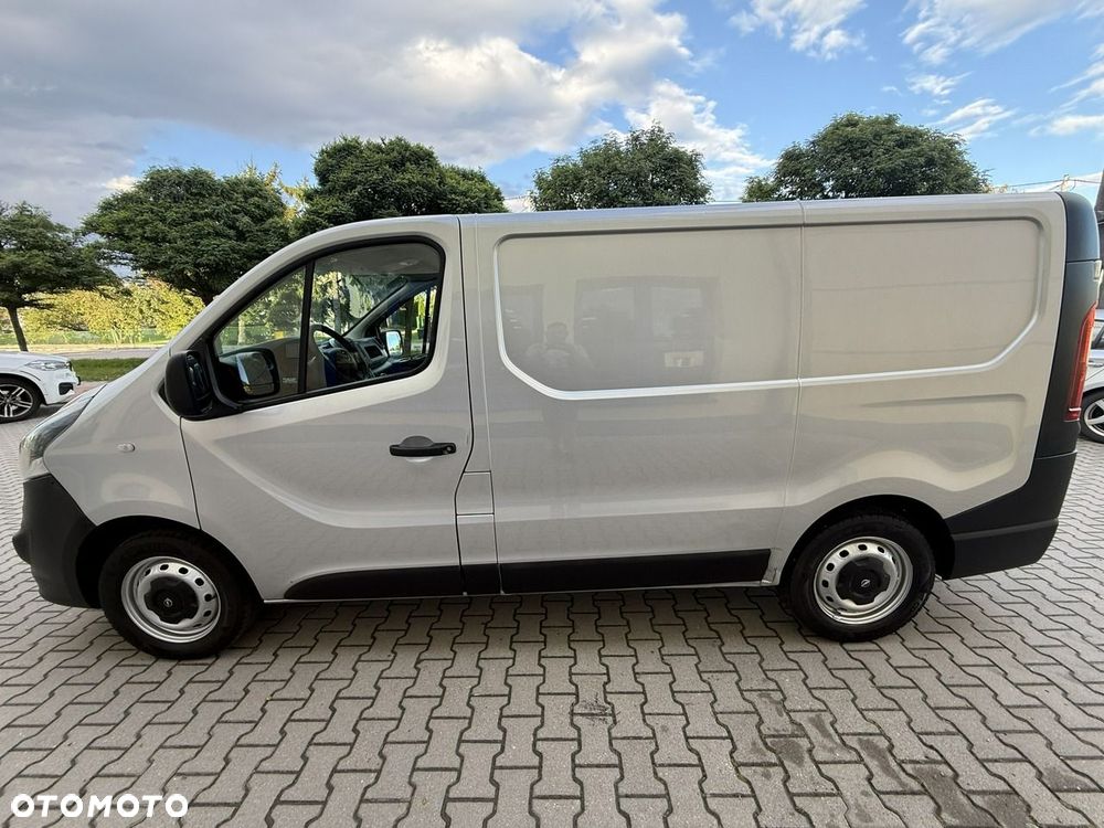 Opel Vivaro - 9