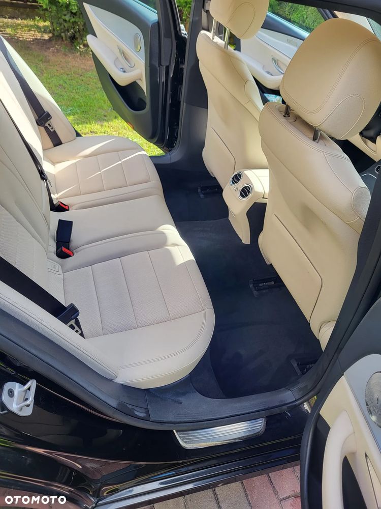 Mercedes-Benz Klasa E 220 d Business Edition - 14
