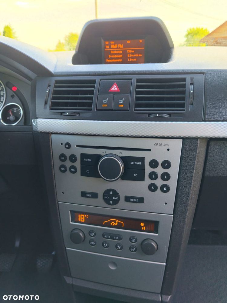 Opel Meriva 1.8 16V Cosmo - 25