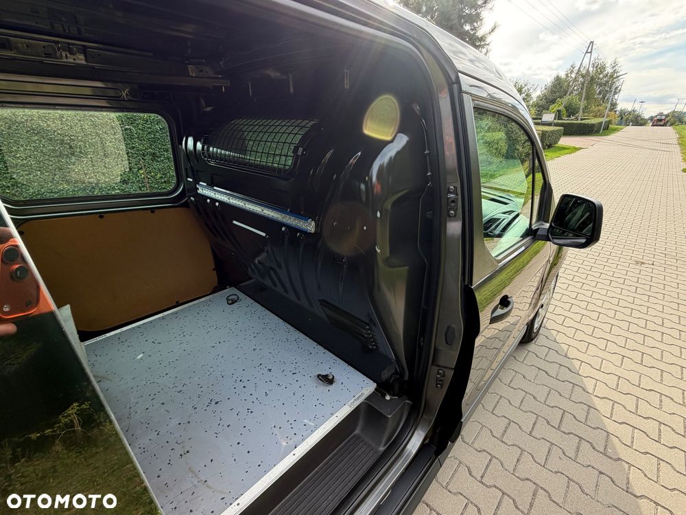 Ford Connect - 7