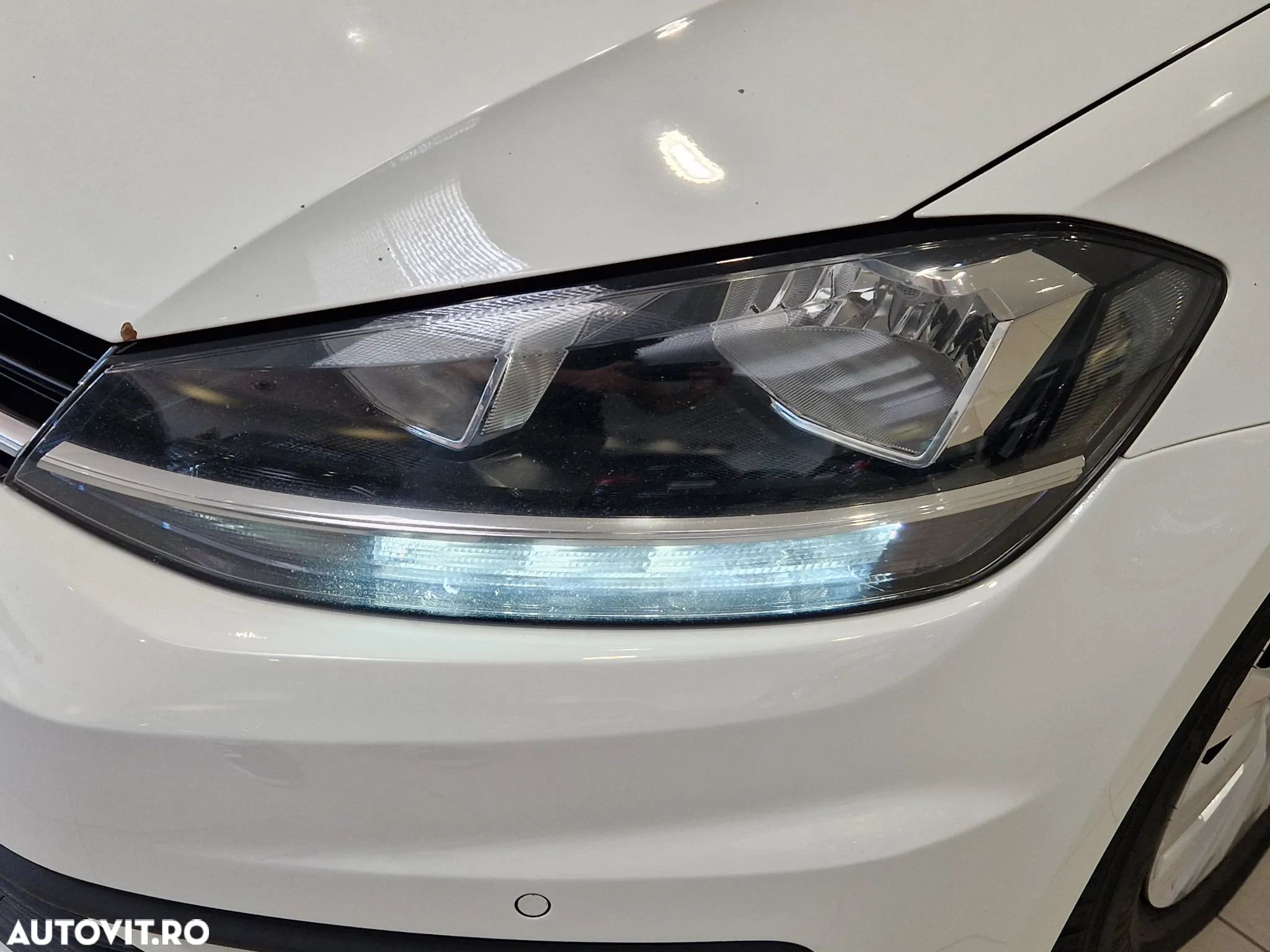 Volkswagen Golf 1.6 TDI Trendline - 9
