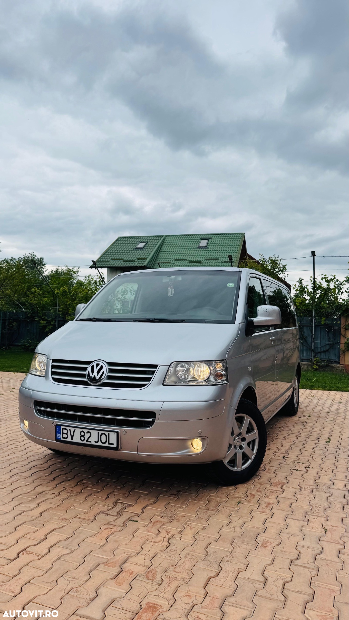 Volkswagen Multivan - 4