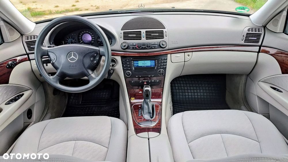 Mercedes-Benz Klasa E 220 CDI Automatik Classic - 11