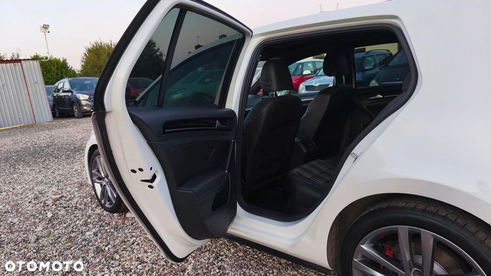 Volkswagen Golf GTD (BlueMotion Technology) - 28
