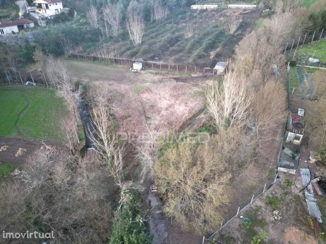 Terreno em Briteiros Santa Leocádia - Guimarães - Grande imagem: 4/16