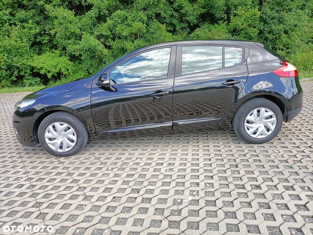 Renault Megane 1.6 16V Dynamique Euro5 - 3