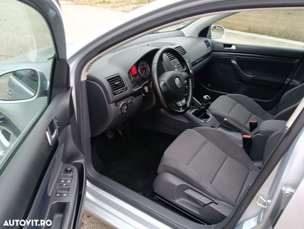 Volkswagen Golf 1.9 TDI DPF Sportline - 2