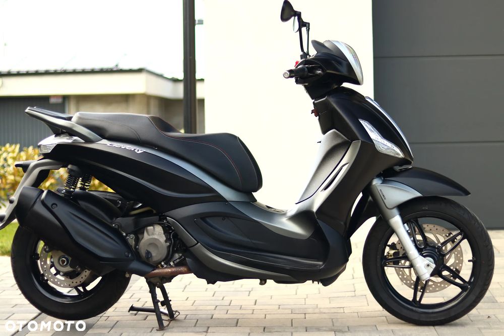Piaggio Beverly - 2