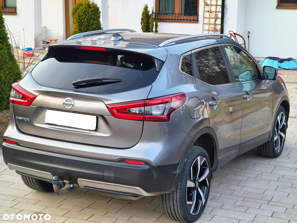 Nissan Qashqai 1.7 dCi 4x4 N-Connecta Xtronic - 33