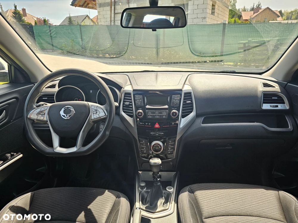 SsangYong/KGM Tivoli - 5