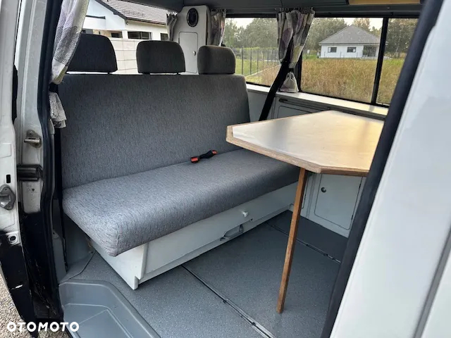 Volkswagen T4 - 13