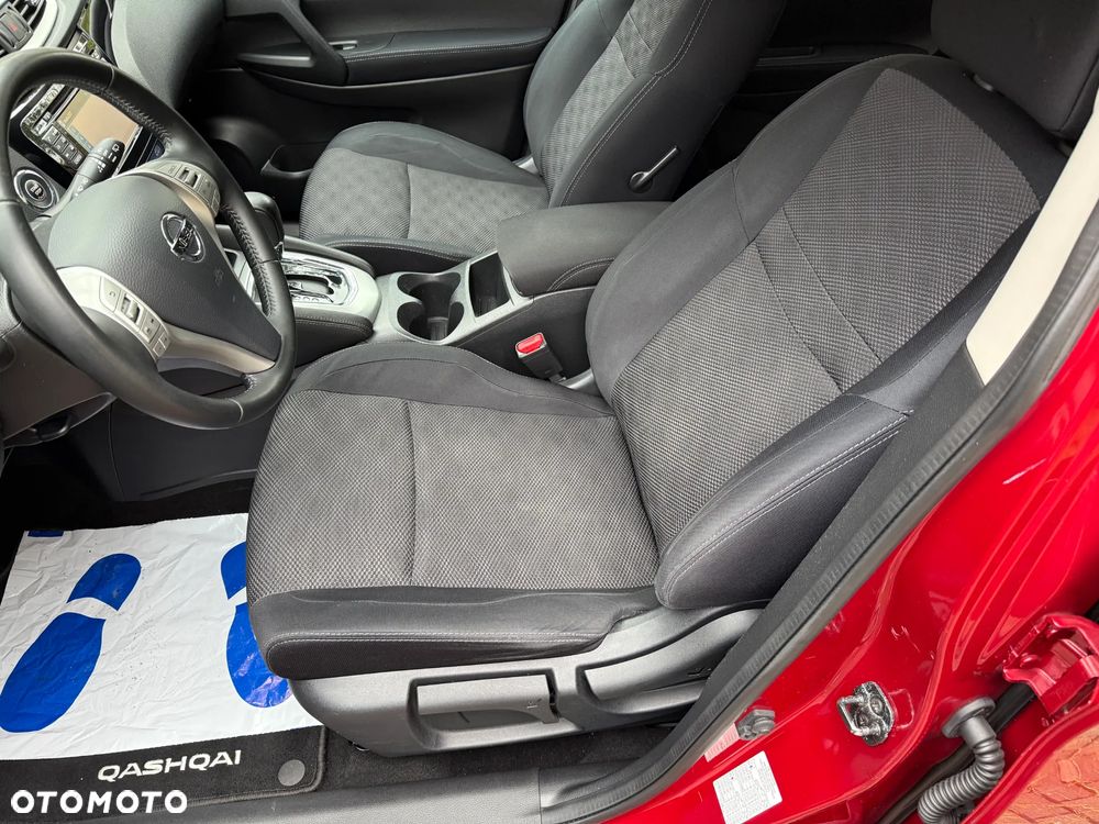 Nissan Qashqai - 23