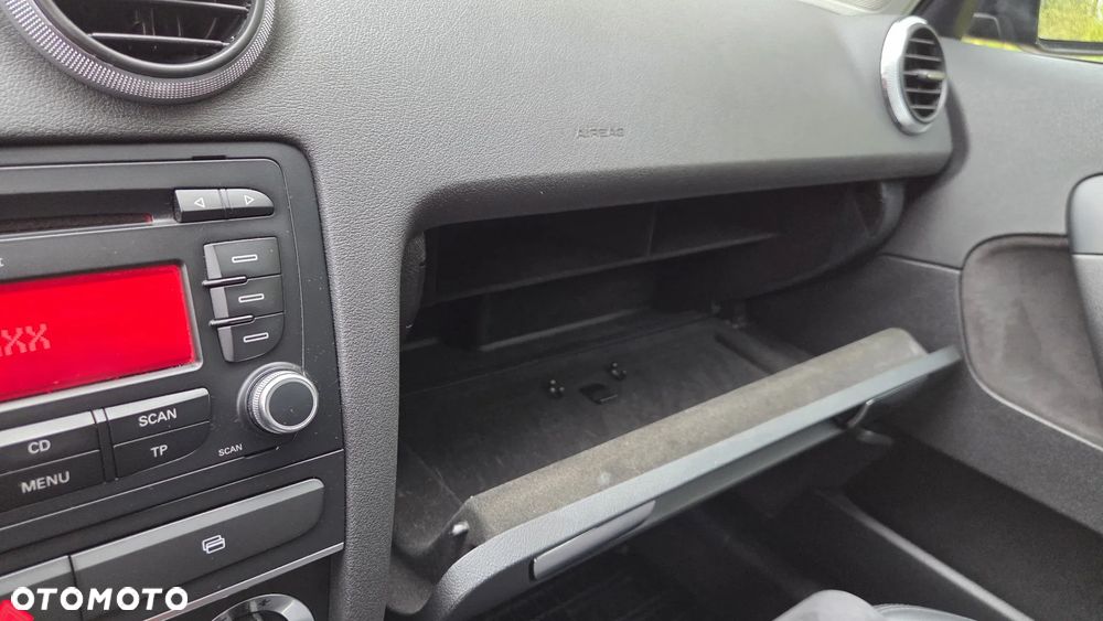Audi A3 Sportback 2.0 TDI Ambition - 22
