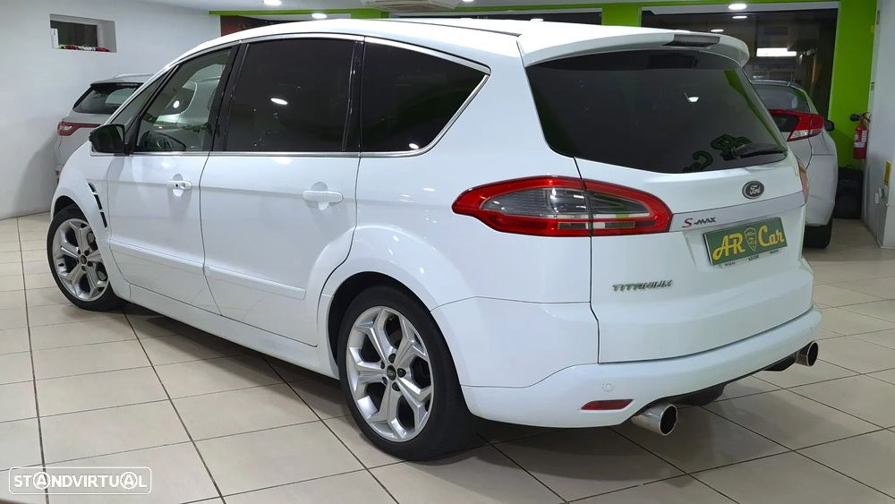 Ford S-Max 2.0 TDCi Titanium 7L - 6