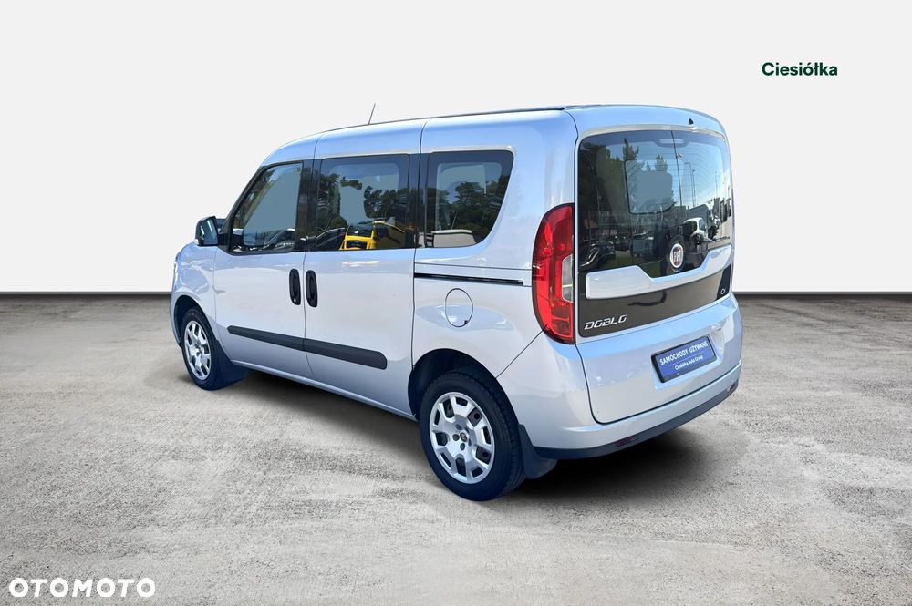 Fiat Doblo 1.4 T-Jet 16V Easy - 8
