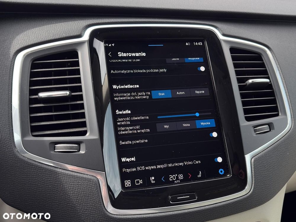 Volvo XC 90 - 32