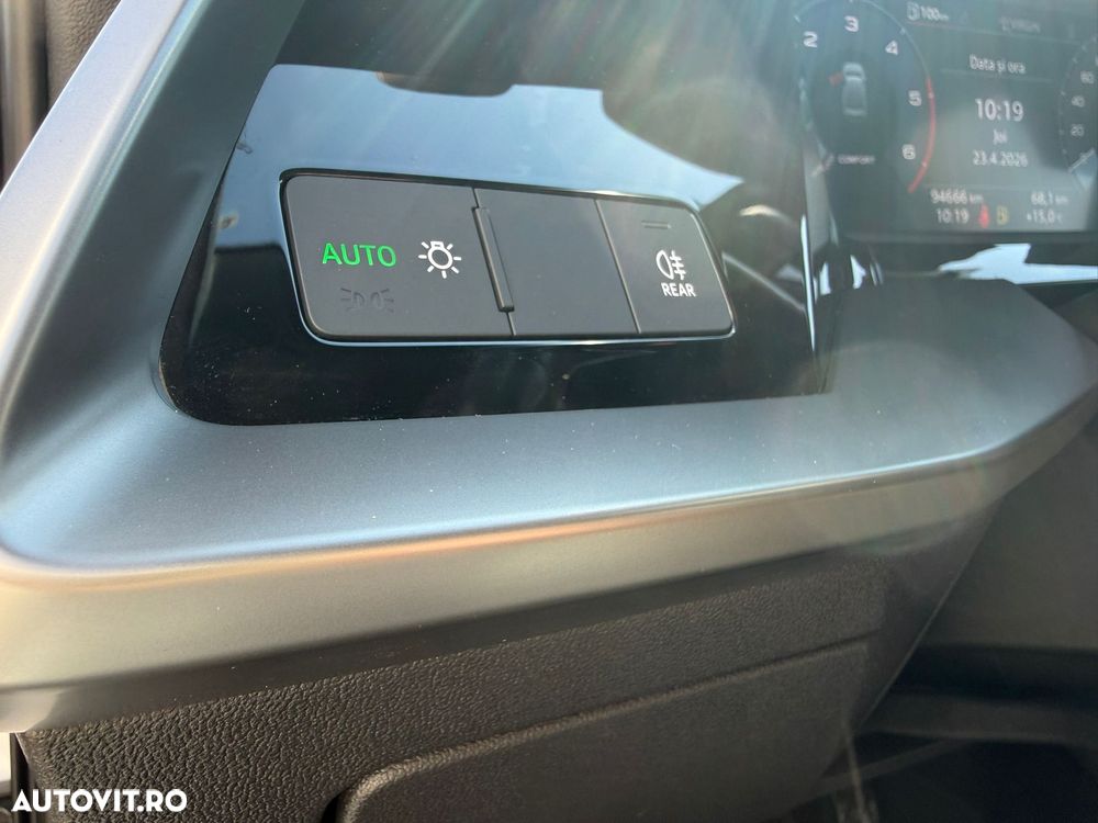 Audi A3 2.0 30 TDI Advanced - 20