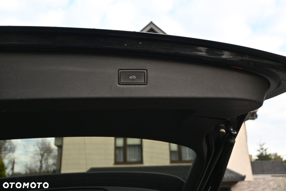 Volkswagen Tiguan 2.0 TDI SCR 4Mot R-Line DSG - 35