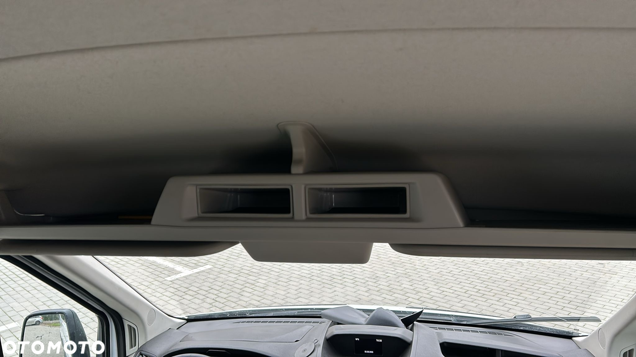 Ford Transit - 11