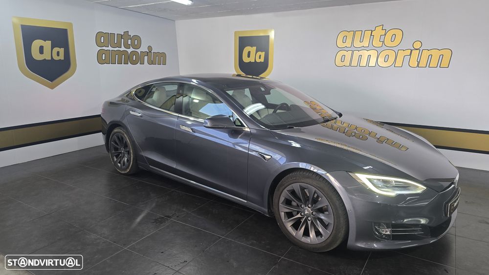 Tesla Model S Long Range - 4