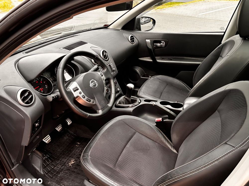 Nissan Qashqai 1.6 Tekna - 24