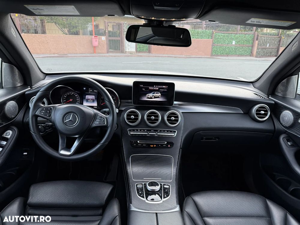 Mercedes-Benz GLC - 30
