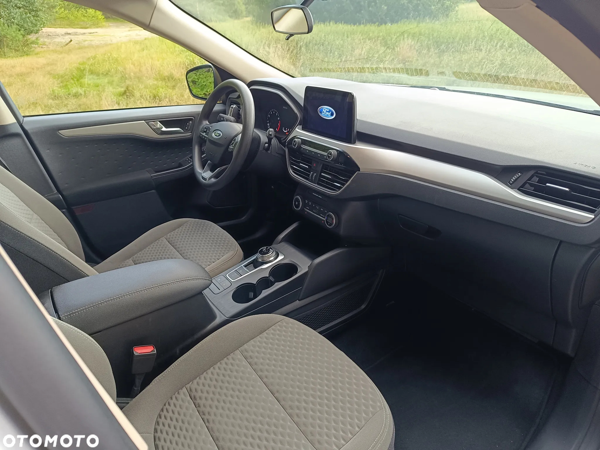 Ford Kuga - 15