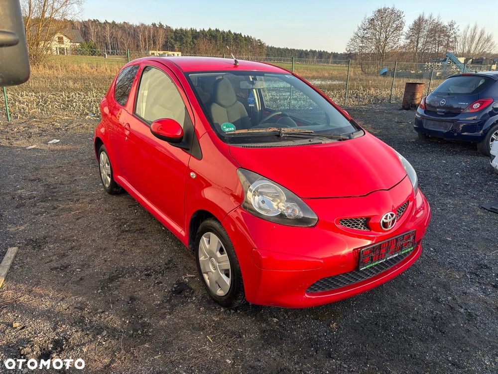 Toyota Aygo City - 1