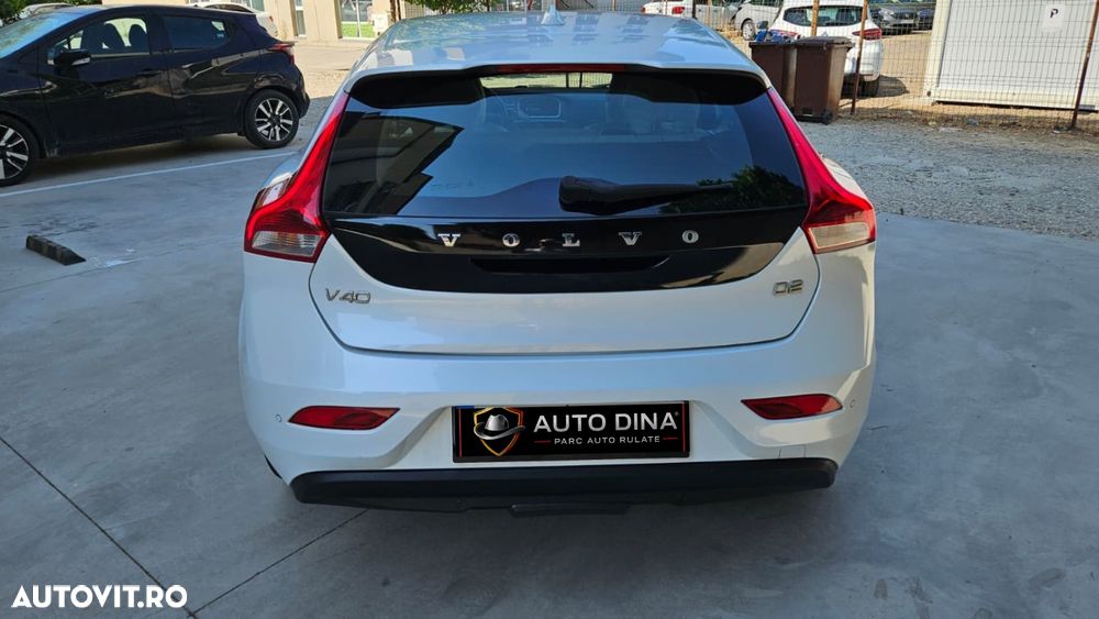 Volvo V40 - 5