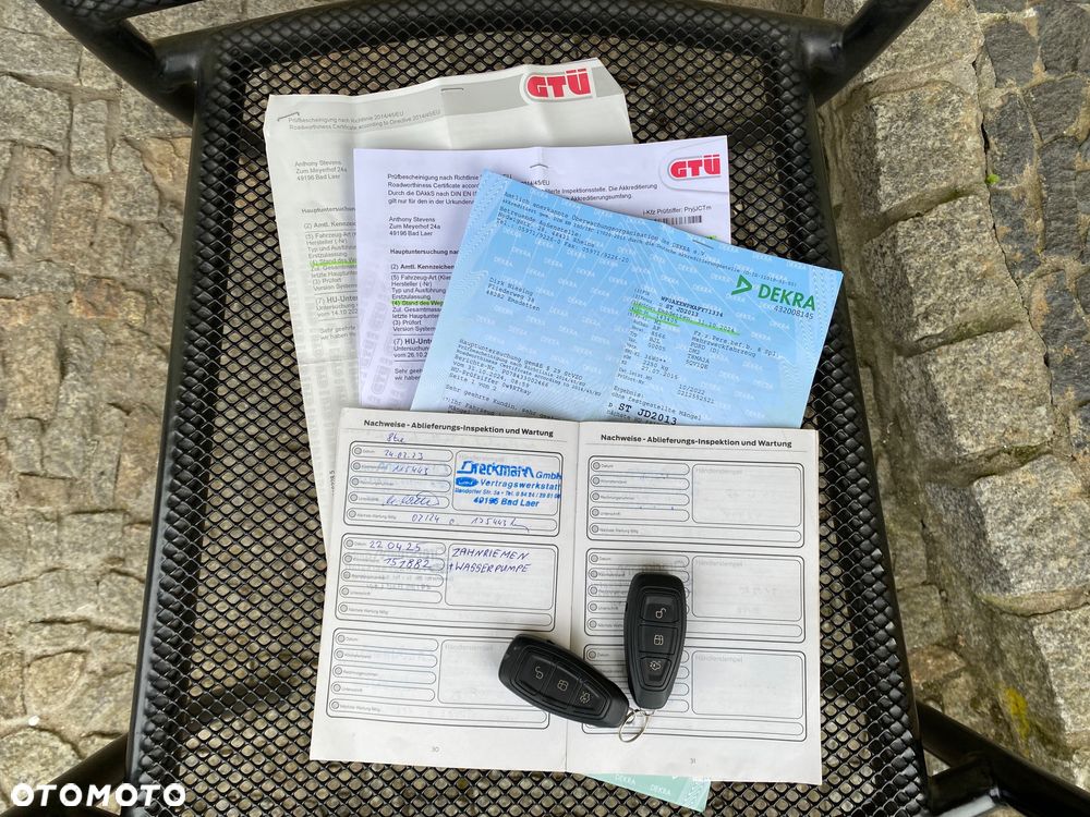 Ford Kuga 2.0 TDCi 4x4 Titanium - 29