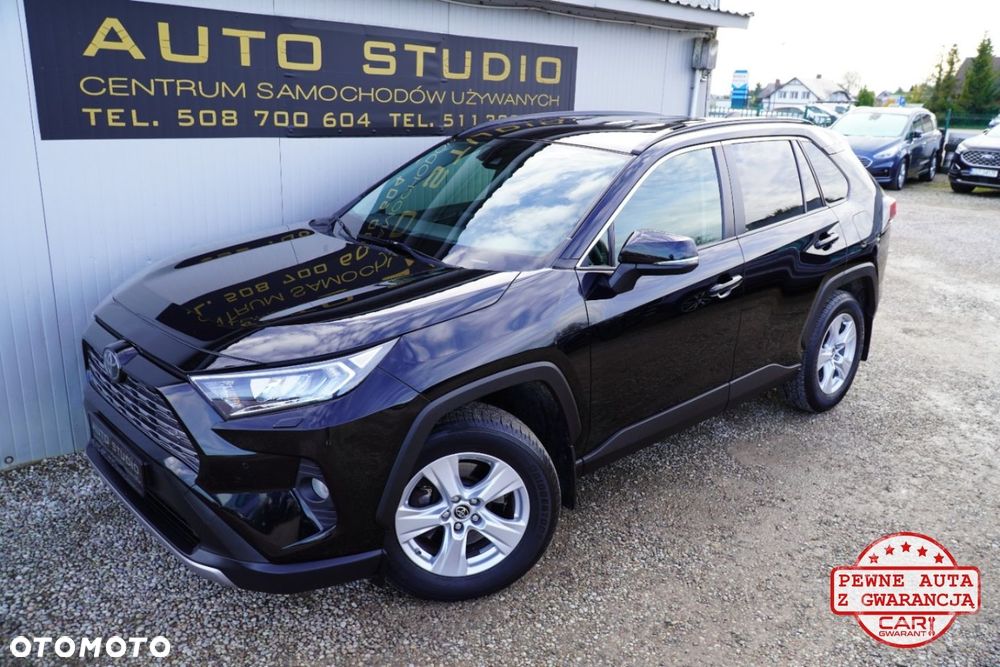 Toyota RAV4 - 1
