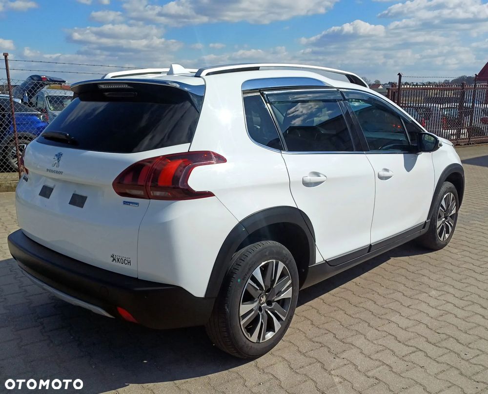 Peugeot 2008 - 3