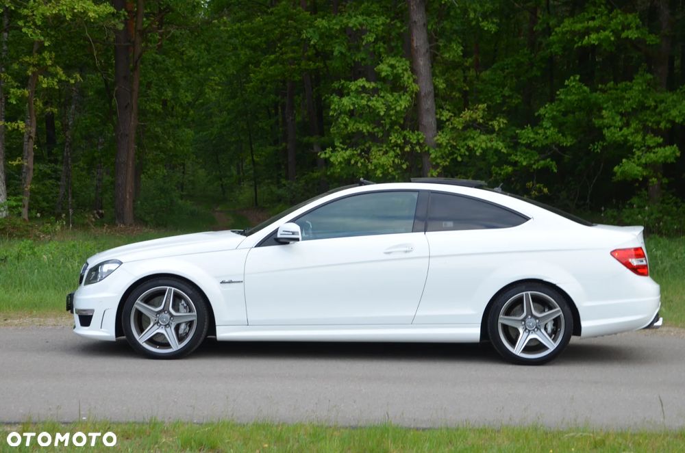 Mercedes-Benz Klasa C AMG 63 S AMG Speedshift MCT 9G - 3