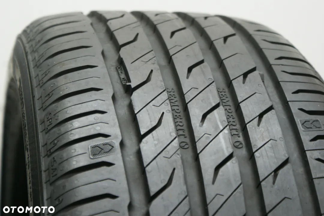 letnie 225/40R19 SEMPERIT SPEED-LIFE 3  8,2mm 2021r - 2