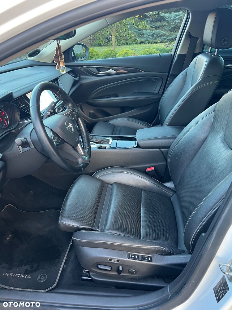 Opel Insignia 2.0 CDTI Cosmo - 14