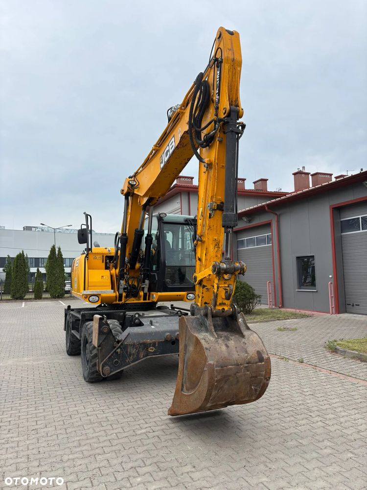 JCB JS 145W TAB - 10