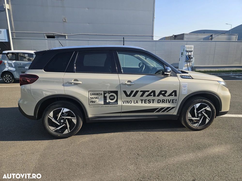 Suzuki Vitara 1.4 Boosterjet AllGrip 6AT MHEV Spirit - 3