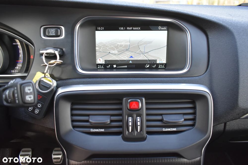 Volvo V40 D2 RDesign - 13