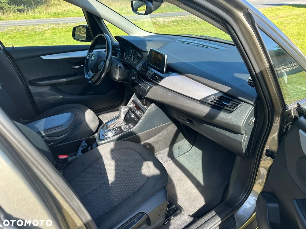 BMW Seria 2 218d Advantage - 16