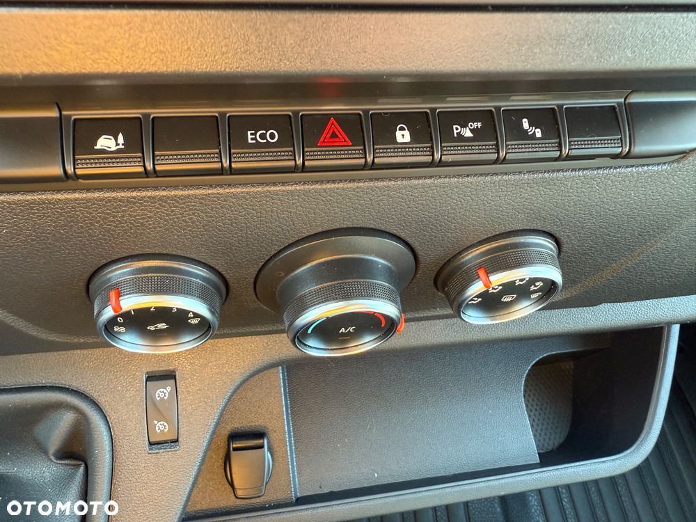 Renault MASTER/L3H2/ 2024/Klima/tempoma/hak/multifunkcja/ - 21